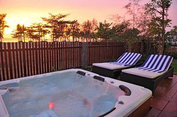 Kosmos Phu Quoc Villa Bagian luar foto